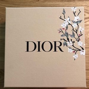 Dior gift box